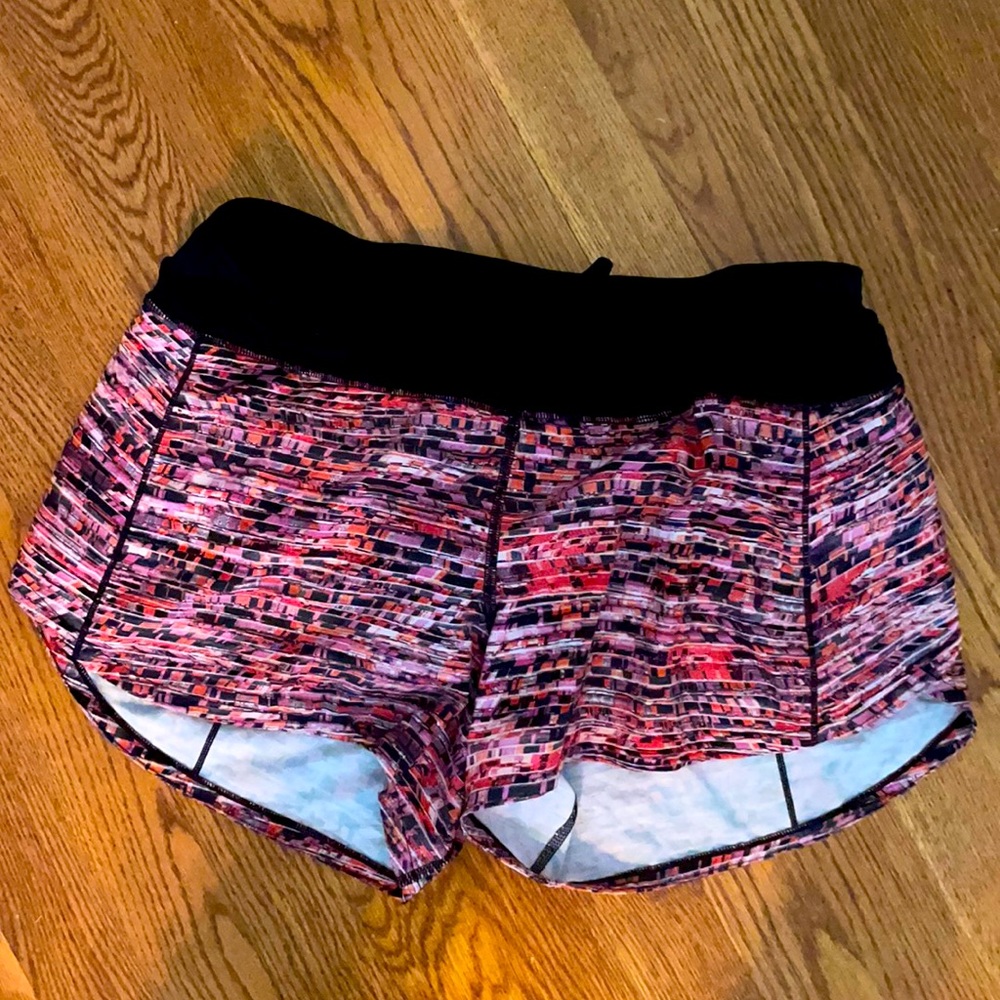 Lululemon Speed Up- 8 Tall shorts